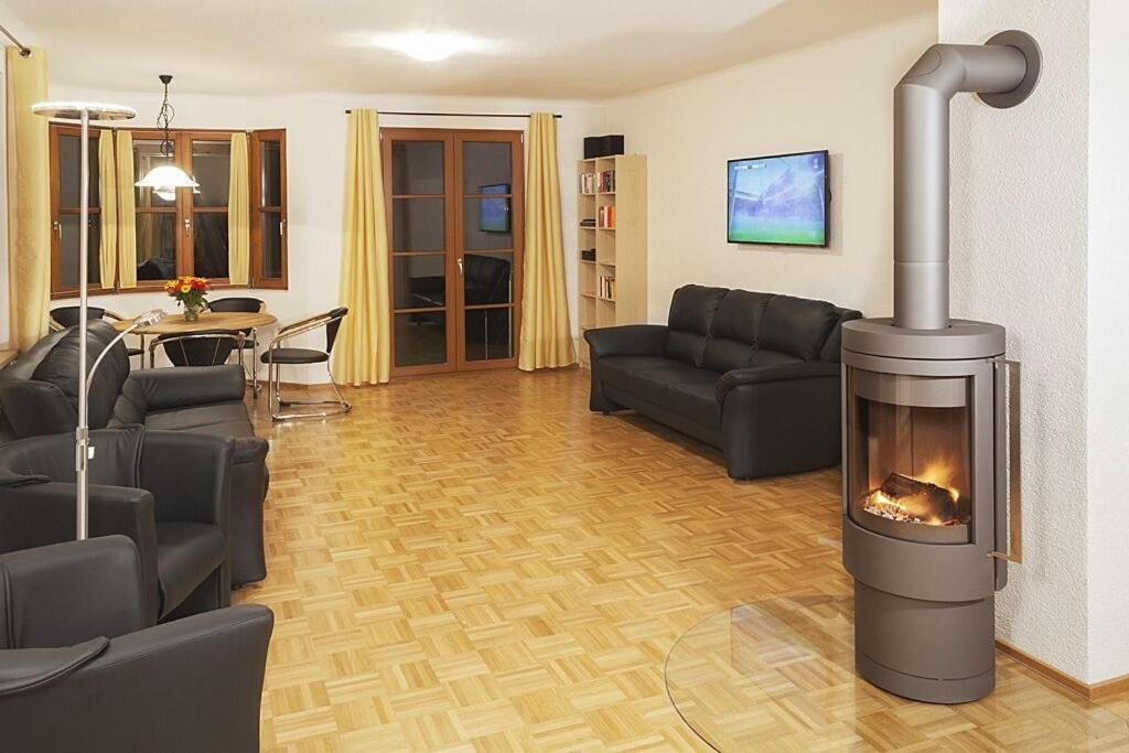 Schwarzwaldhaus24 - Mit Sauna, Whirlpool Und Kamin * Айхгальден